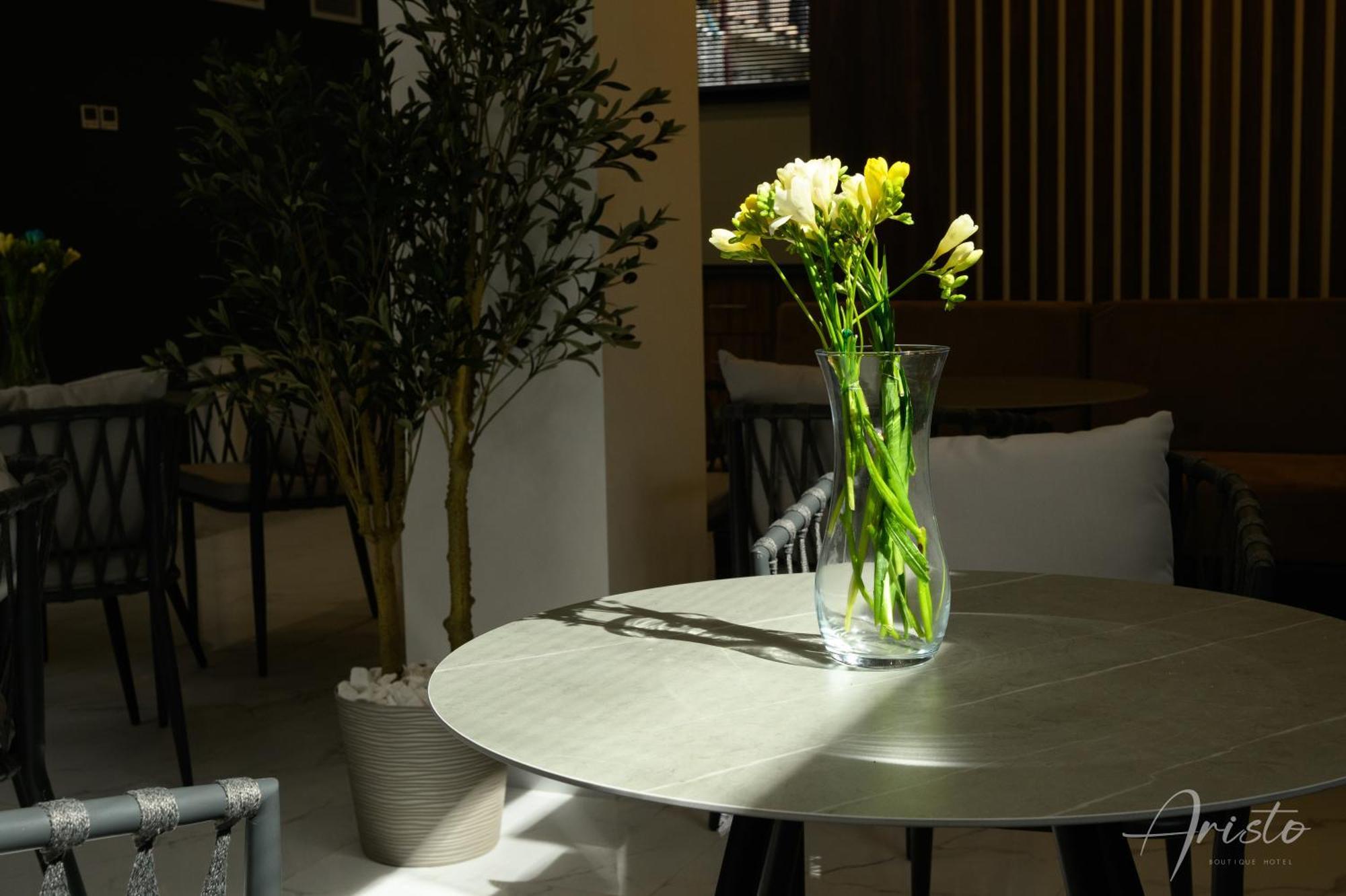 Aristo Boutique Hotel Artashat Екстериор снимка