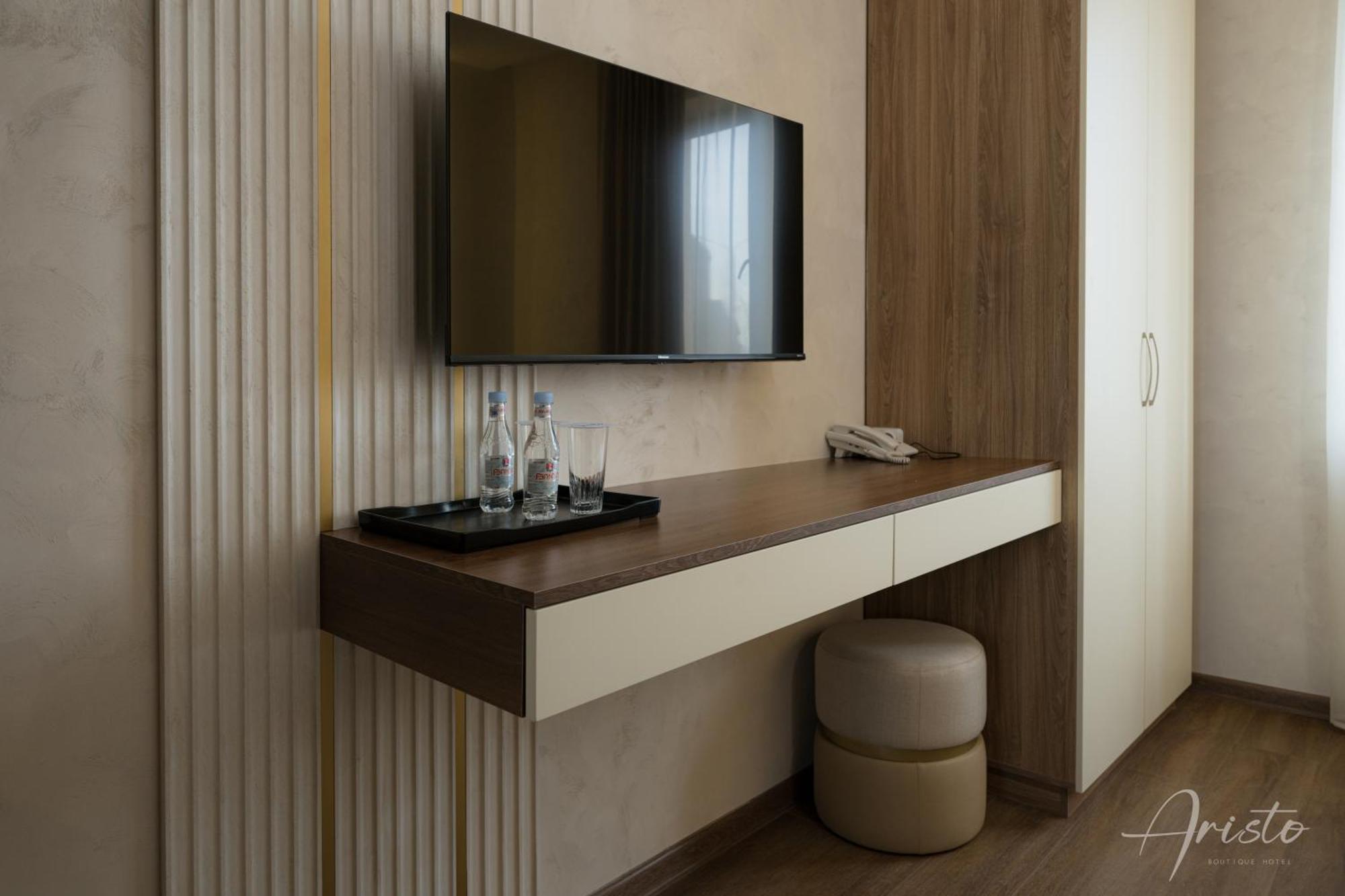 Aristo Boutique Hotel Artashat Екстериор снимка